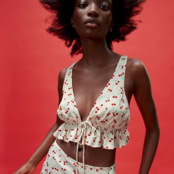 Flowing tie blouse - Picture 2 of 2